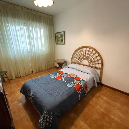 Апартаменти Apartamento Lamagon Саншеншо