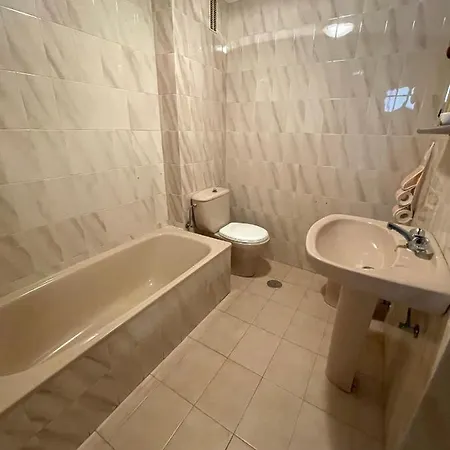 Апартаменти Apartamento Lamagon Саншеншо